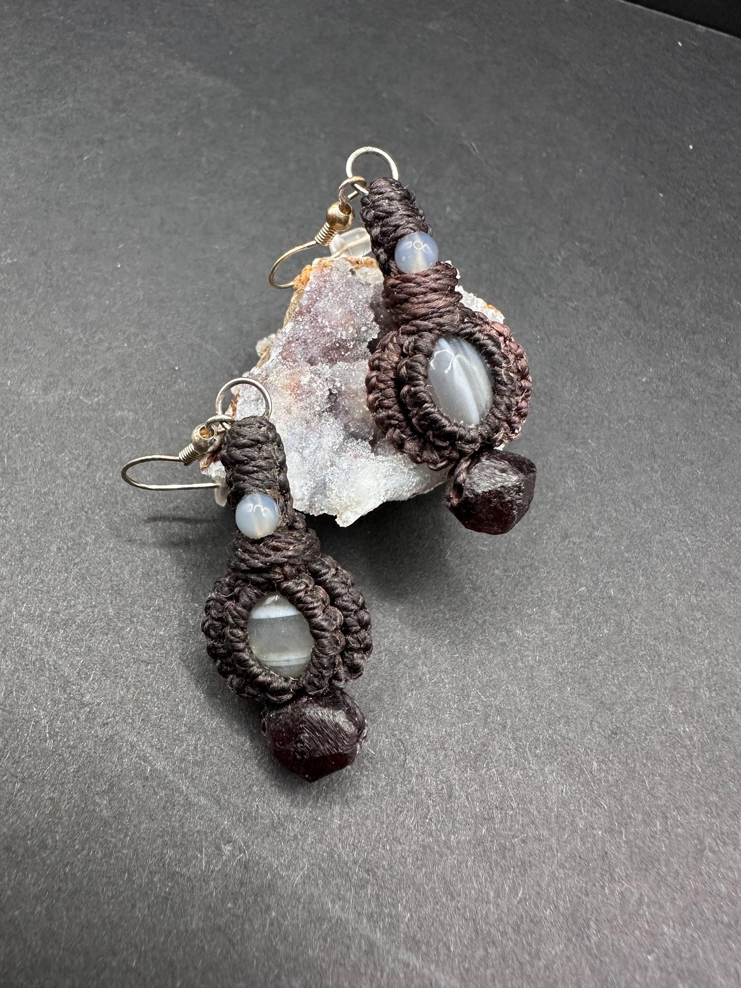Washington Garnet & Agate Earrings