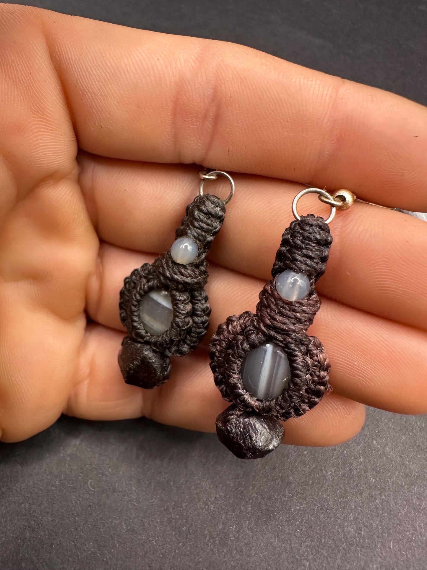 Washington Garnet & Agate Earrings